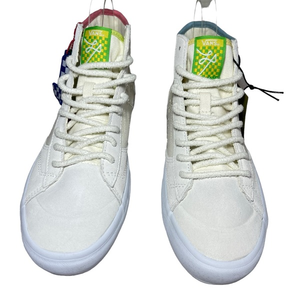 VANS Suede Canvas Sk8-Hi High Top Sneakers SESAME STREET embroidered shoes New - Picture 4 of 16